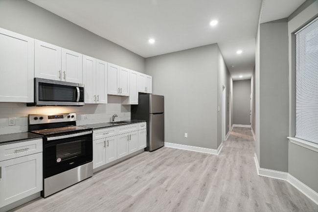 Photo - 1235 W Lehigh Ave Unit PHO011