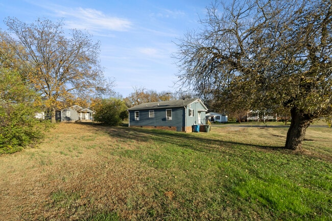 Photo - 628 S Caldwell St