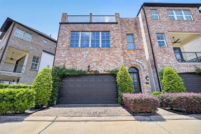 Photo - 2703 Kinsley Oaks Dr