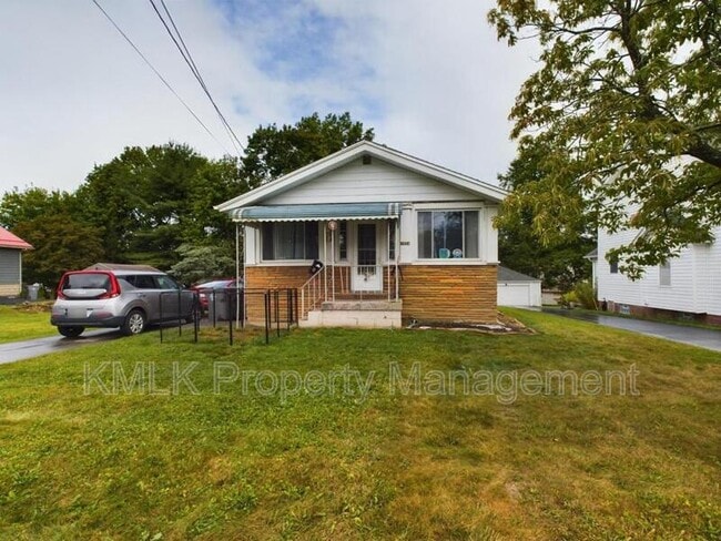 Photo - 1654 Wakefield Ave Condo