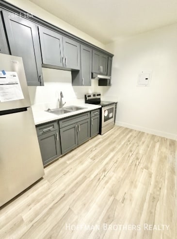 Photo - 752 S Mariposa Ave Unit 204