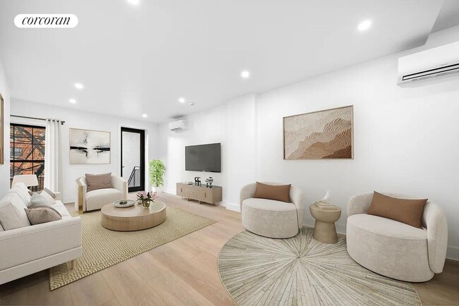 Building Photo - 166 S 2nd St