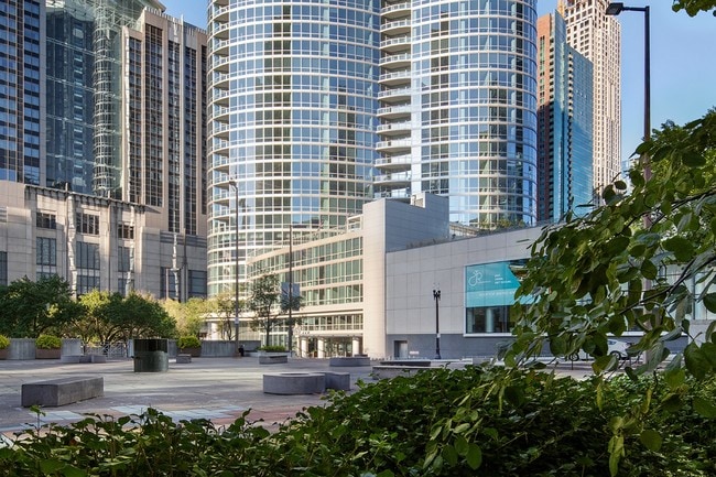 Photo - 465 North Park