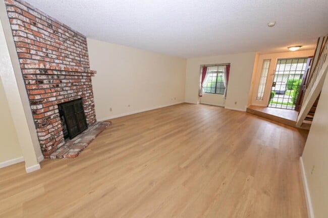 Photo - 4718 E Alamos Ave