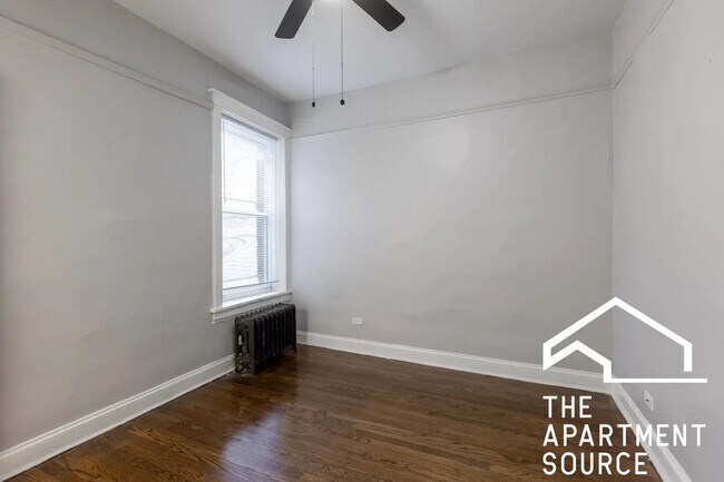Photo - 6257 N Lakewood Ave Unit 6257 North Lakewood Avenu