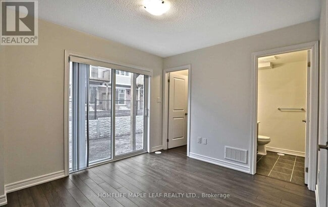 Photo - 134 Hibiscus Ln