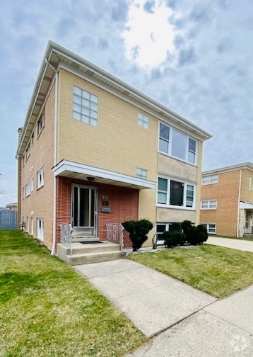 Building Photo - 8553 W Foster Ave Unit 1 Rental