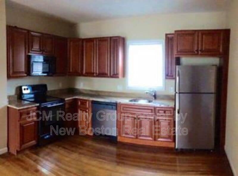 Photo - 283 Lincoln Ave Unit 2