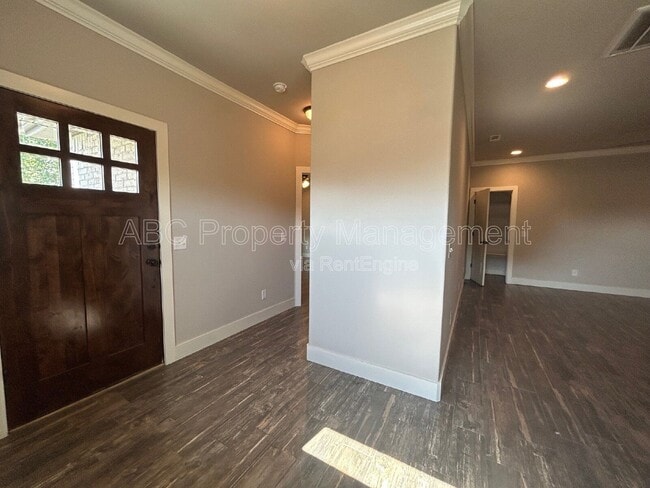 Photo - 3101 SW Warberry Ave