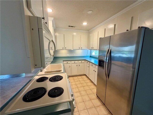 Photo - 311 Deerwood Cir