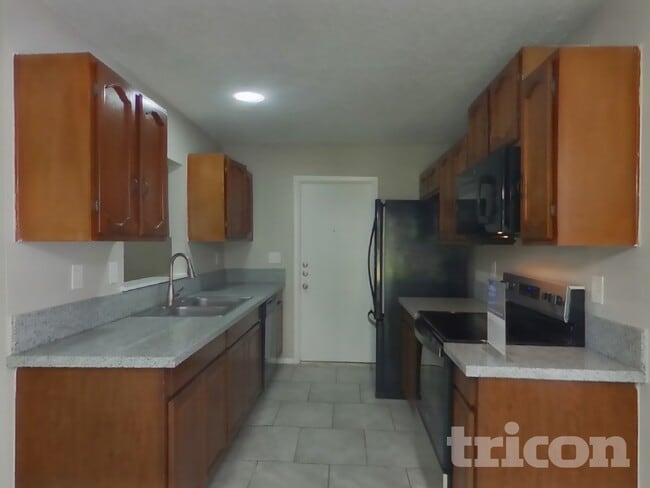 Photo - 5015 Walt Schirra St