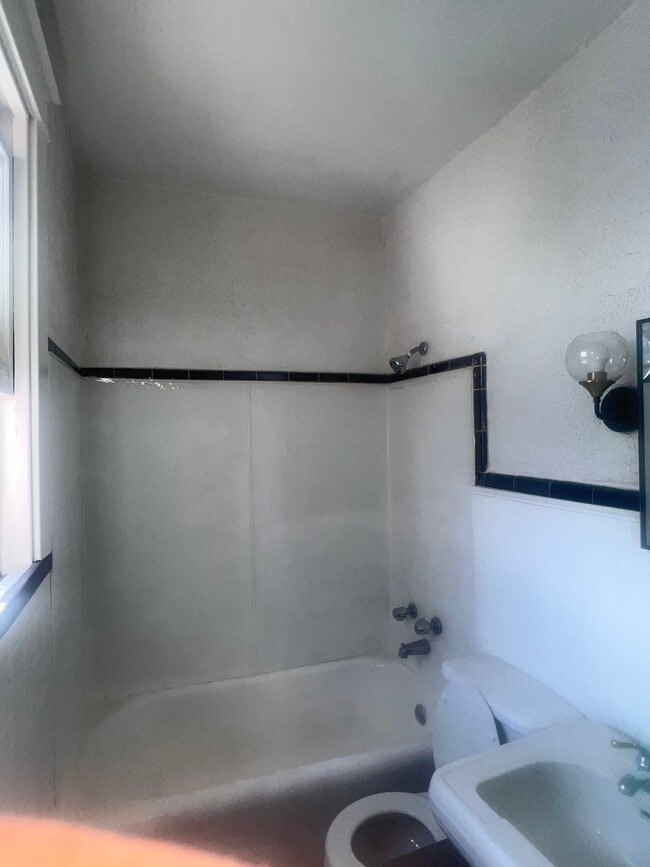 Photo - 7113 Beulah Ave