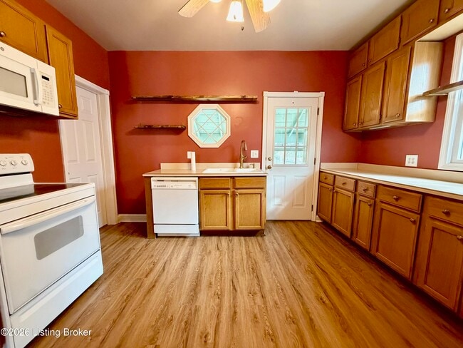 Photo - 1915 Culbertson Ave