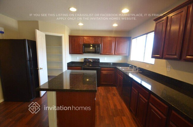 Photo - 2909 S 95th Ln