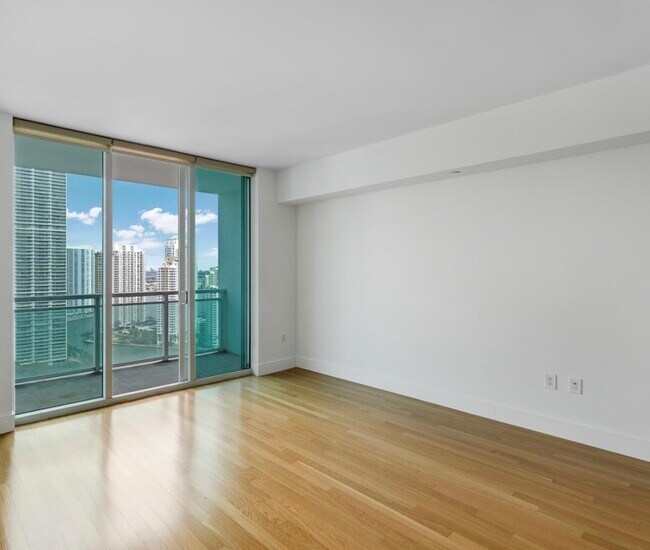 Photo - 950 Brickell Bay Dr Unit 3008