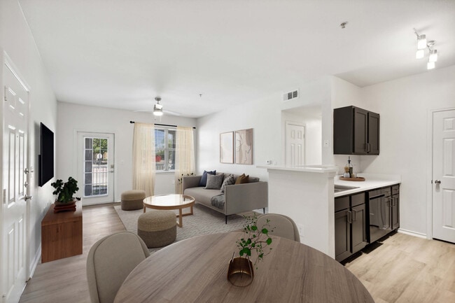 Building Photo - Bonito Parque Apartments