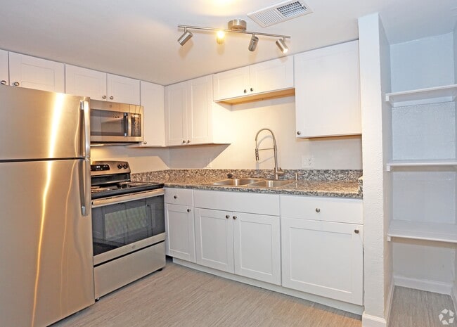 COCINA DE 2X1,5 878SQ - Sun Ridge Apartments