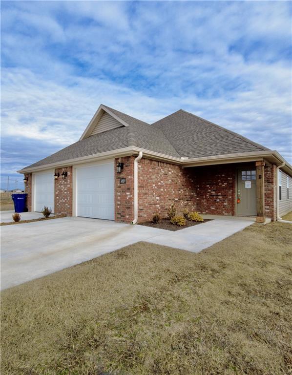Photo - 2005 E Brookview Dr