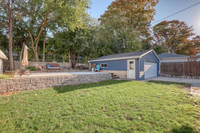 Side yard - 11918 W Dearbourn Ave