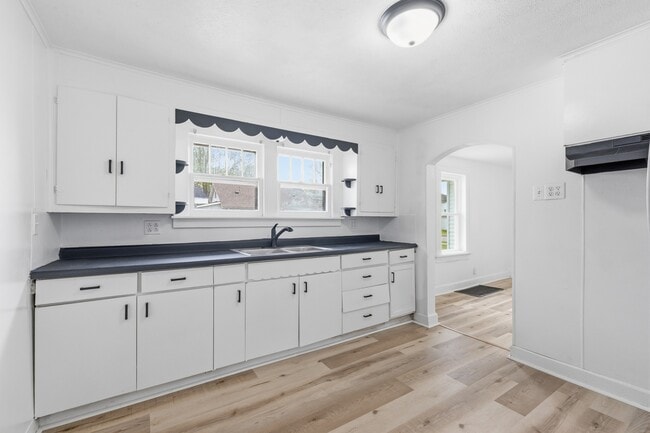 Photo - 2012 Arrow Ave