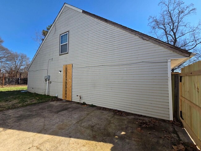 Photo - 96 Willow Dr