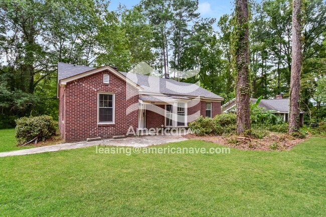 Photo - 300 Summerlea Dr