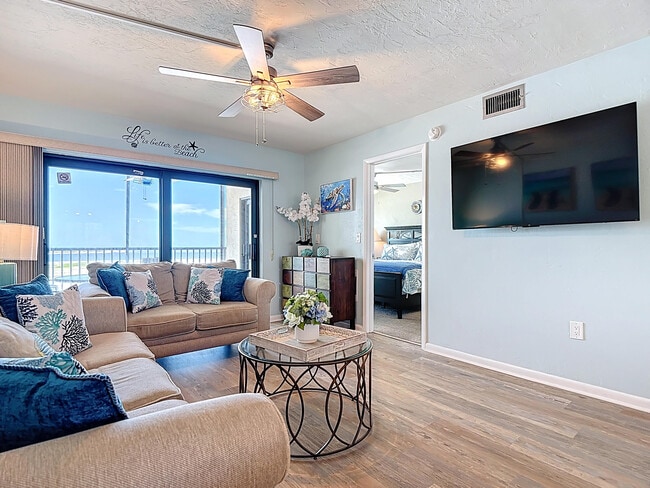Building Photo - 8350 Estero Blvd Unit 333 Rental