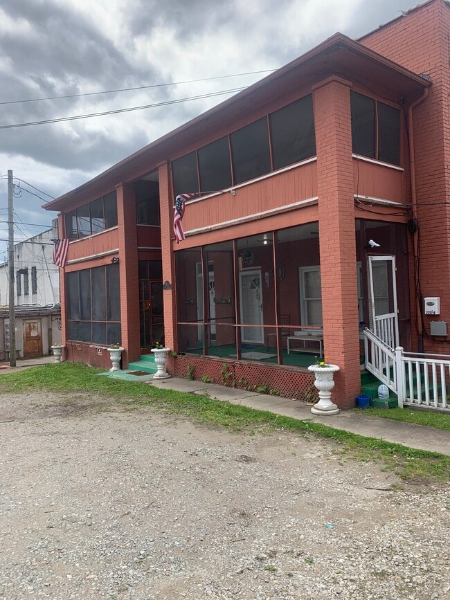 Photo - 720 Indiana Ave Unidad B