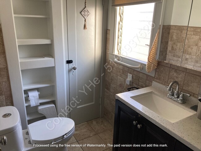 Photo - 3421 Belmont Ave