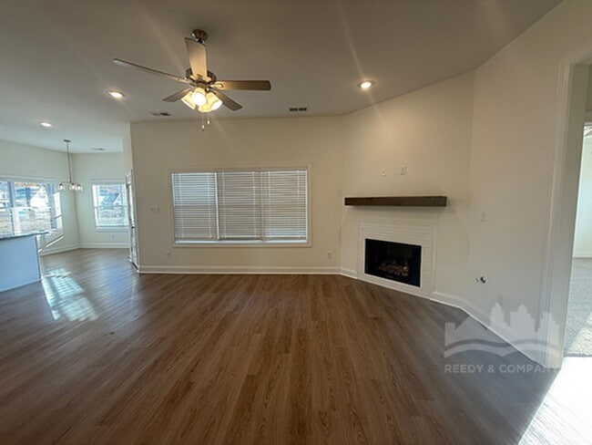 Photo - Beautiful NEW BUILD in Olive Branch, MS!