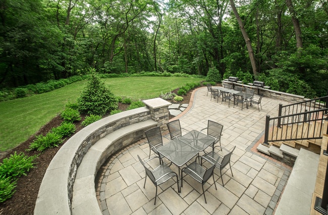 Back Patio w/grills