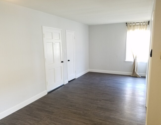 Photo - Glendale Terrace Apartments - AC Townhomes LLC