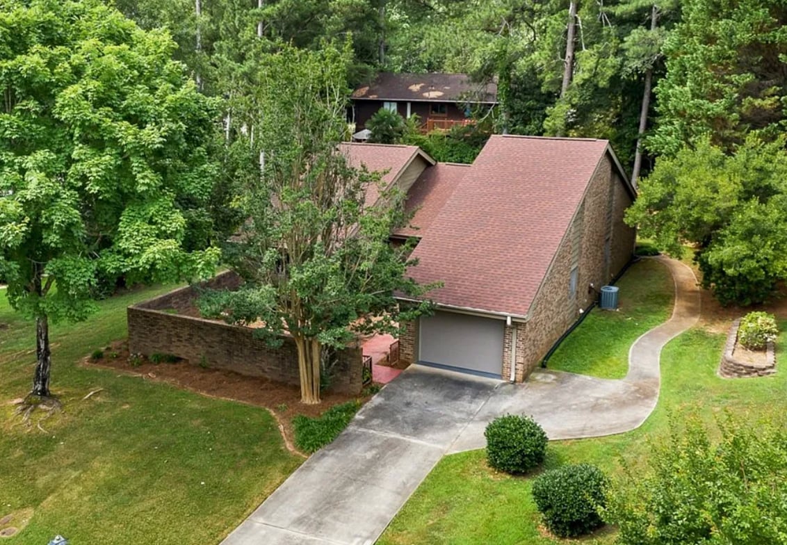 Photo - 34 Hickory Way
