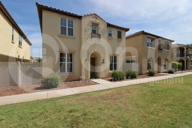 Building Photo - 3939 E Edna Dr