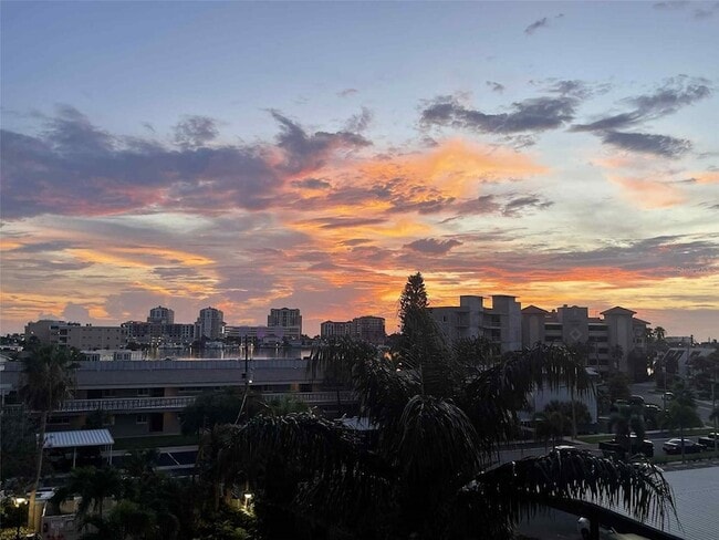 Photo - 400 Island Way Unit 404