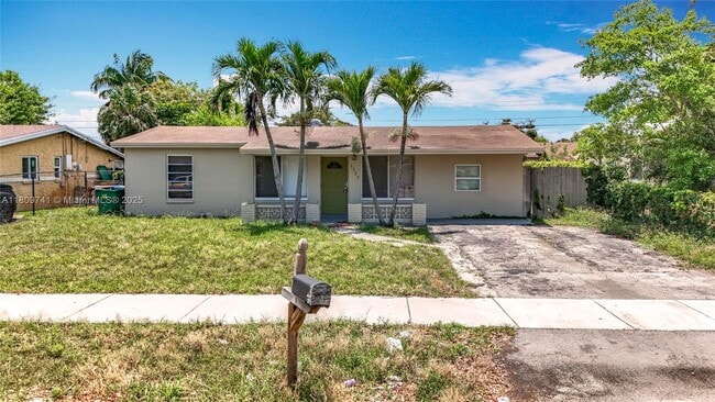 Photo - 1777 NW 34th Ave Casa
