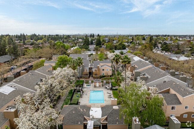 Alternate Building View - Amherst Place Condominiums