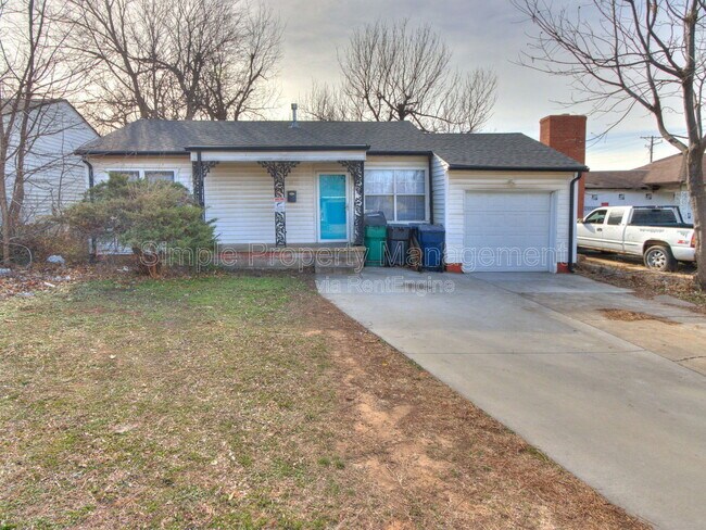 Building Photo - 10 SE Grand Blvd