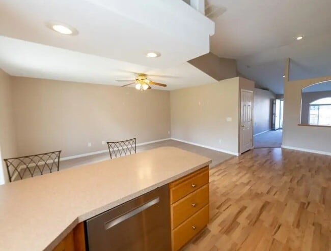 Photo - 2437 Brandon Dr