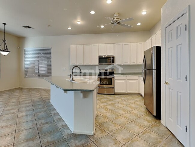 Photo - 8027 W Clara Ln