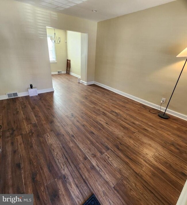 Photo - 2330 14th Pl SE