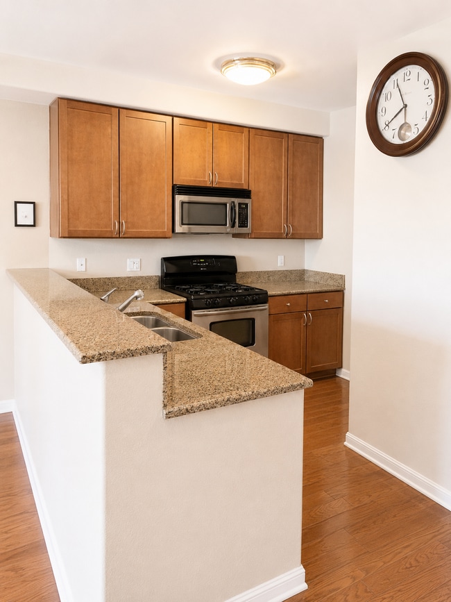 Photo - 2330 1st Ave Unit Bankers Hill Condo With Downtown Views