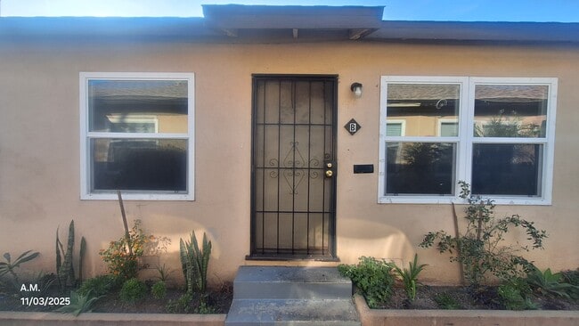 Photo - 4037 W El Segundo Blvd Unidad B