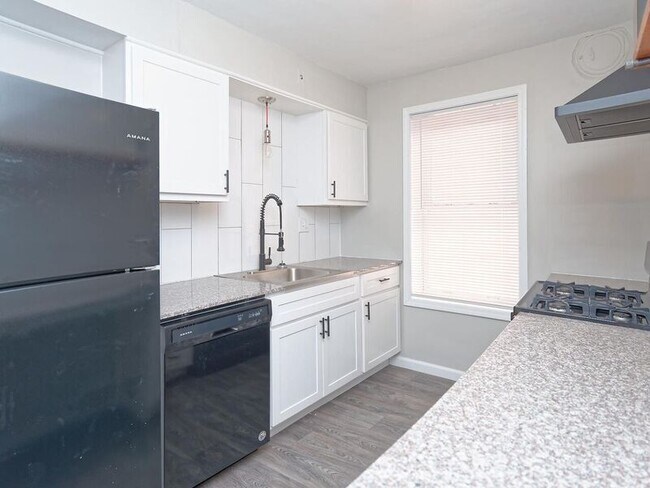 Photo - 6953 Chippewa St Unit 2E