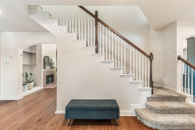 Photo - 1107 Hollybrook Cove