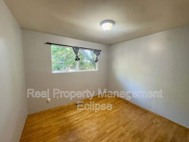 Photo - 14722 84th Ave NE