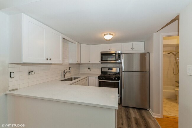 Photo - 7138 82nd St Unit 1E