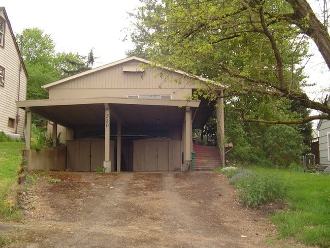 Skinners Butte area duplex - Skinners Butte area duplex House