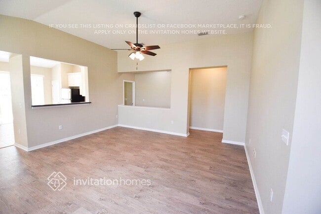 Photo - 6860 Lake Eaglebrooke Dr