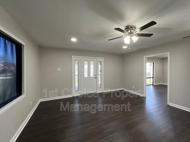 Photo - 193 Private Rd 4652